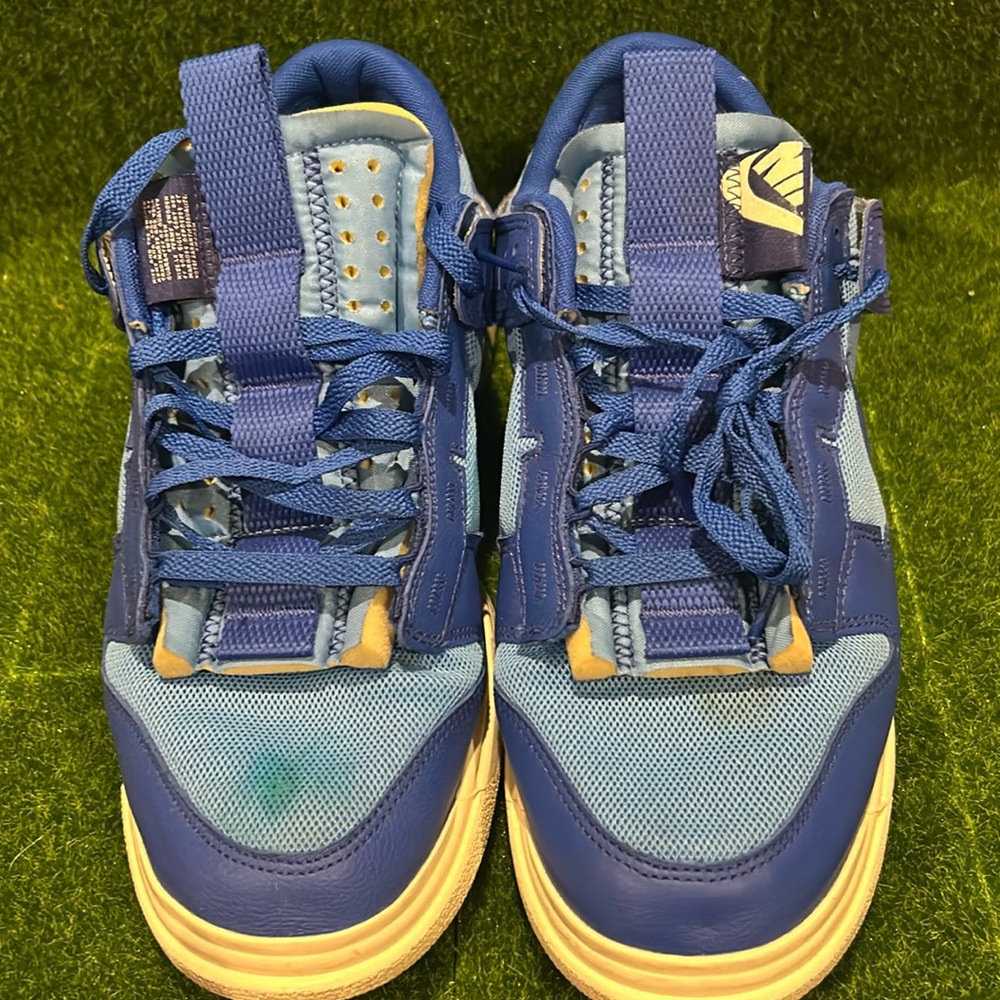 Blue dunk